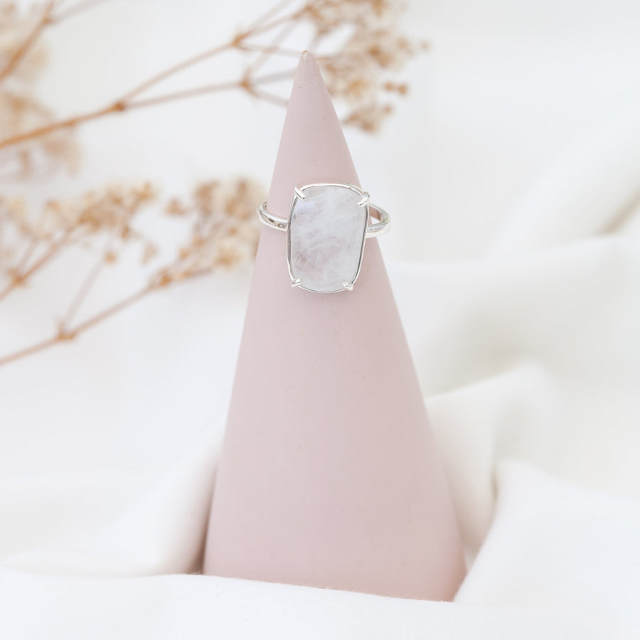 Anillo Artemisa con Piedra luna silver