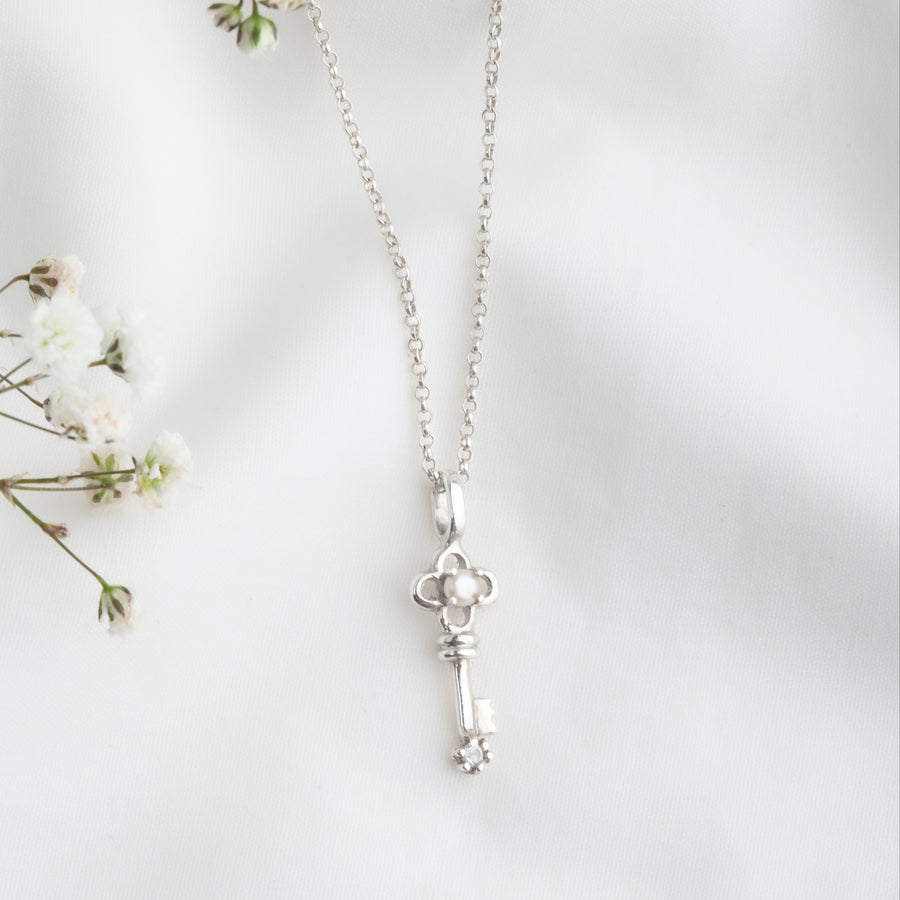 Collar Llave Arcadia