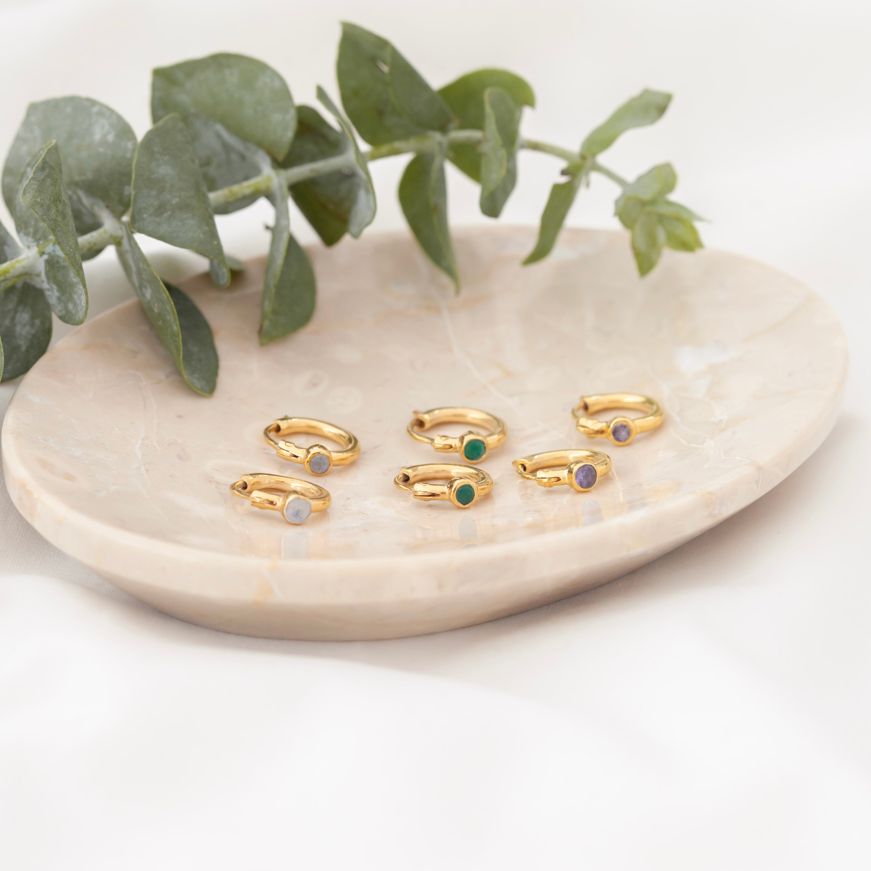 Argollas Mia con Piedra luna gold