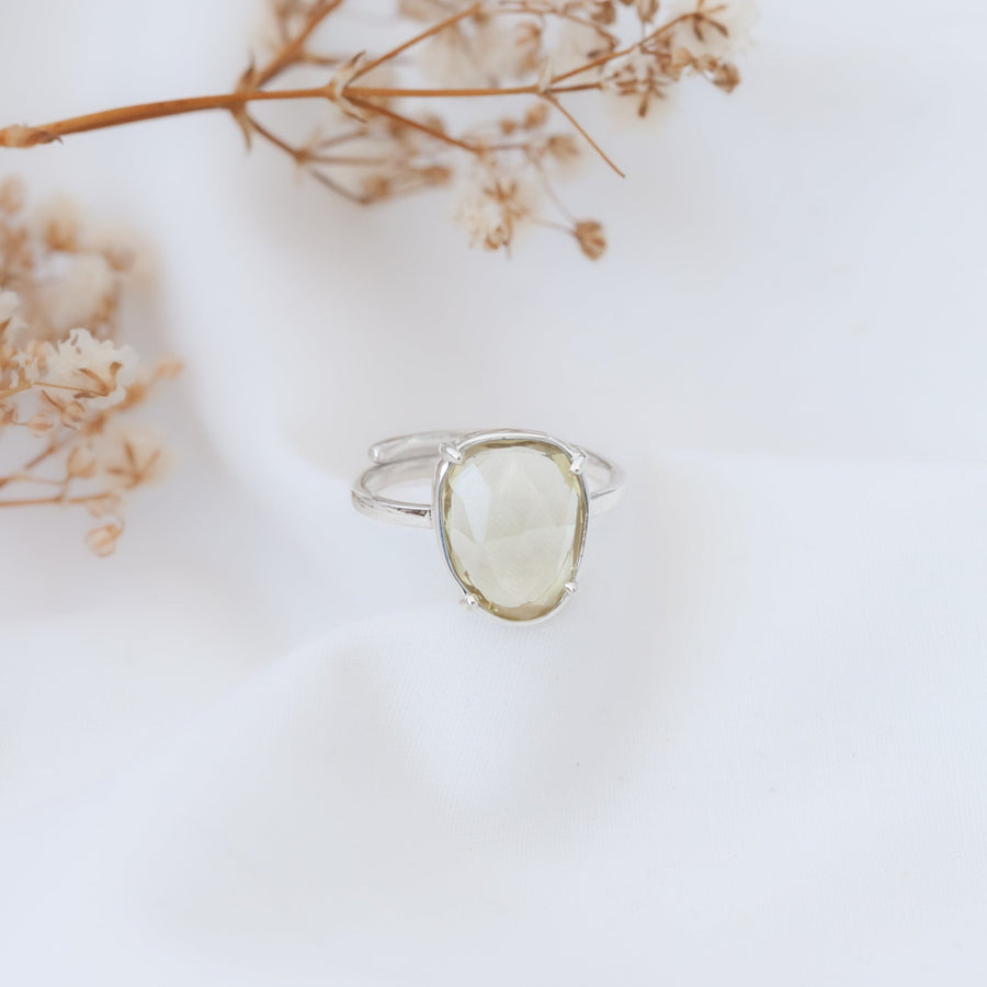 Anillo Artemisa con Cuarzo limón silver