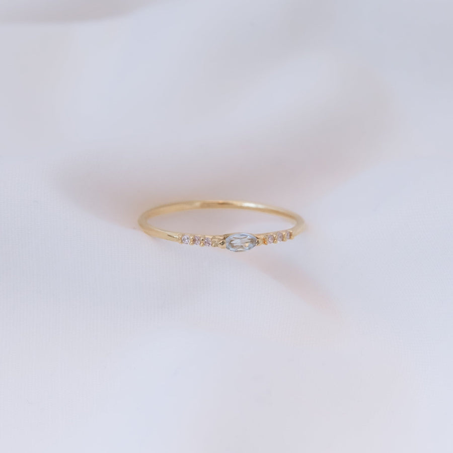 Anillo Marie con Aguamarina marquise y Diamantes