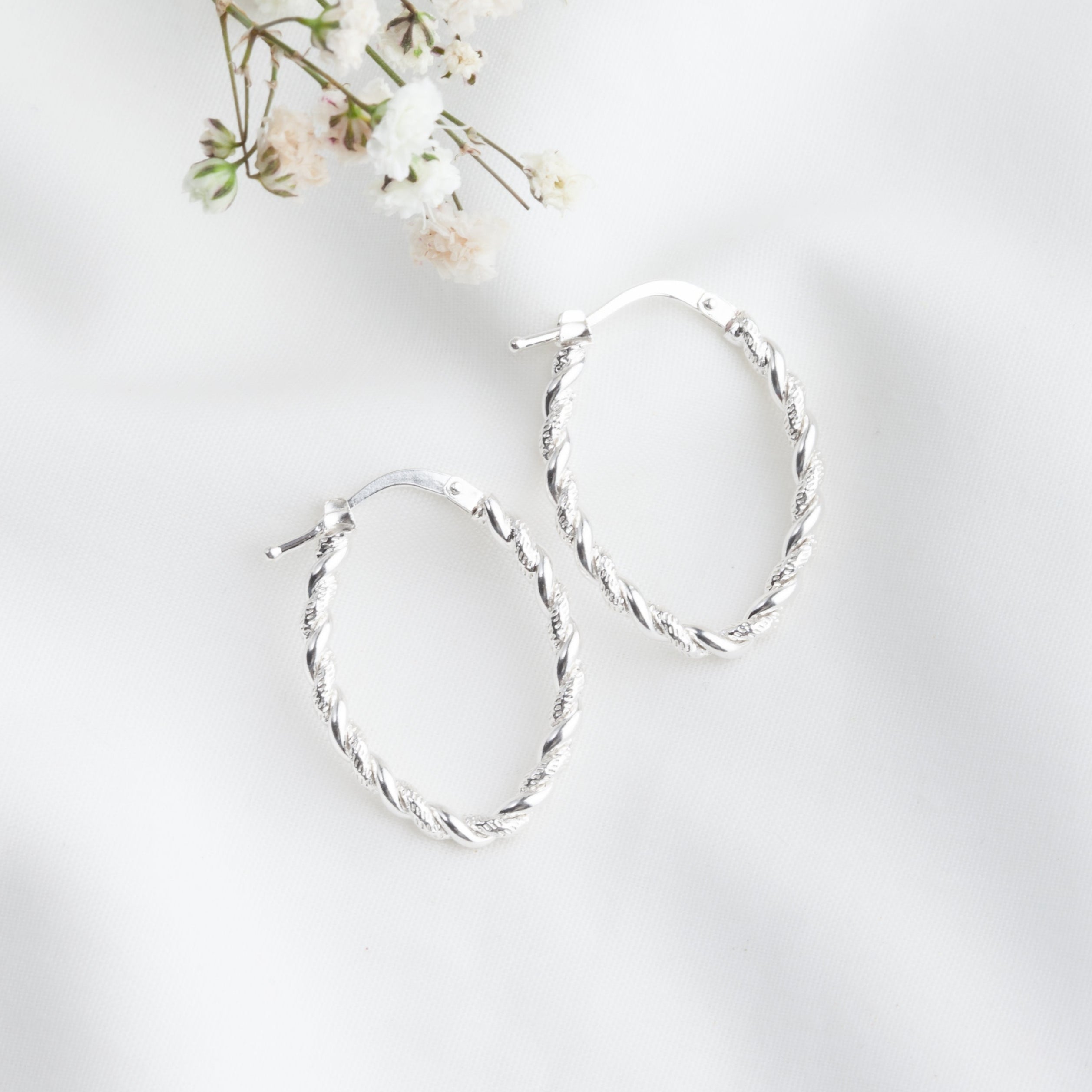 Argollas Lucie