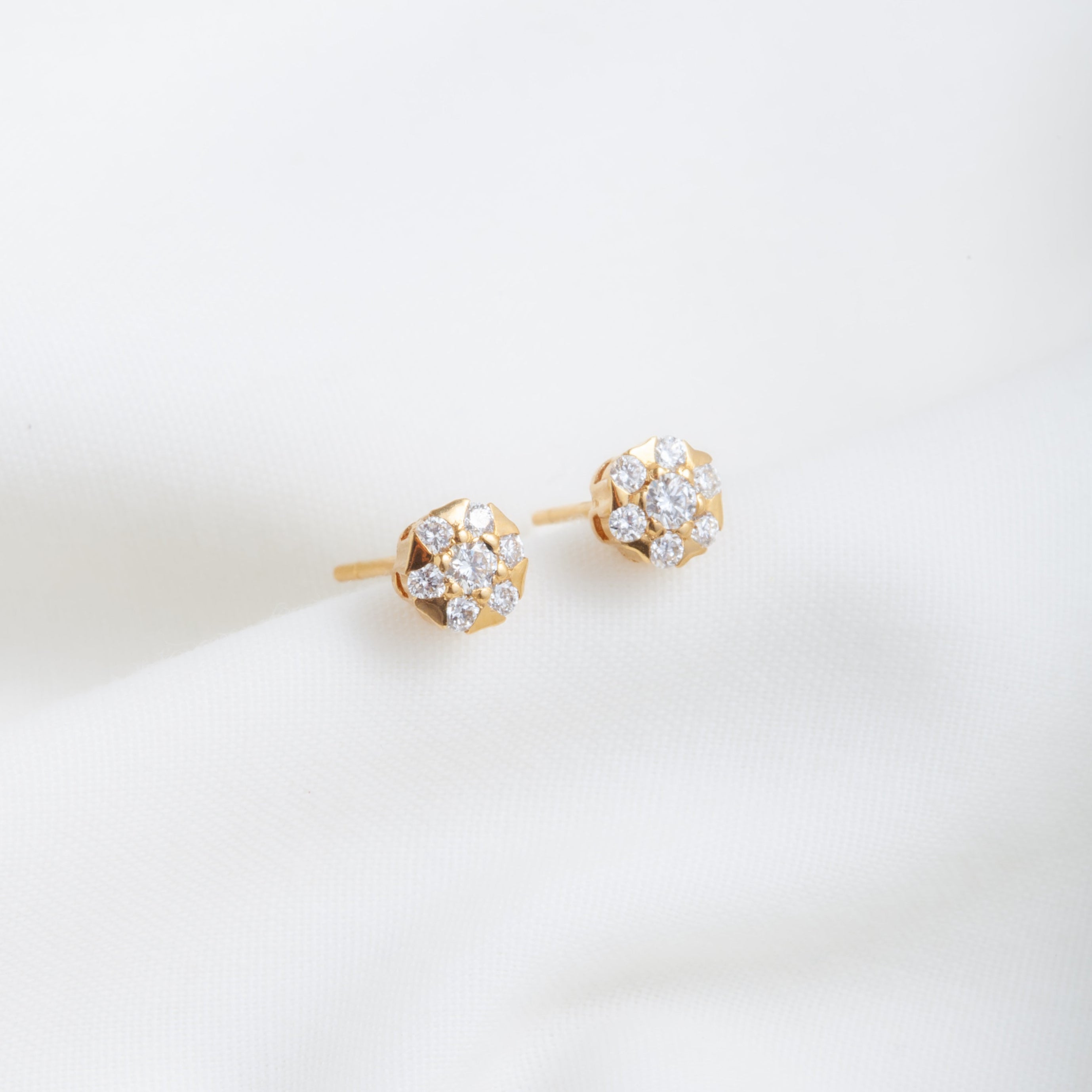 Aretes Flor Chaton 7 Diamantes-thumbmail-1