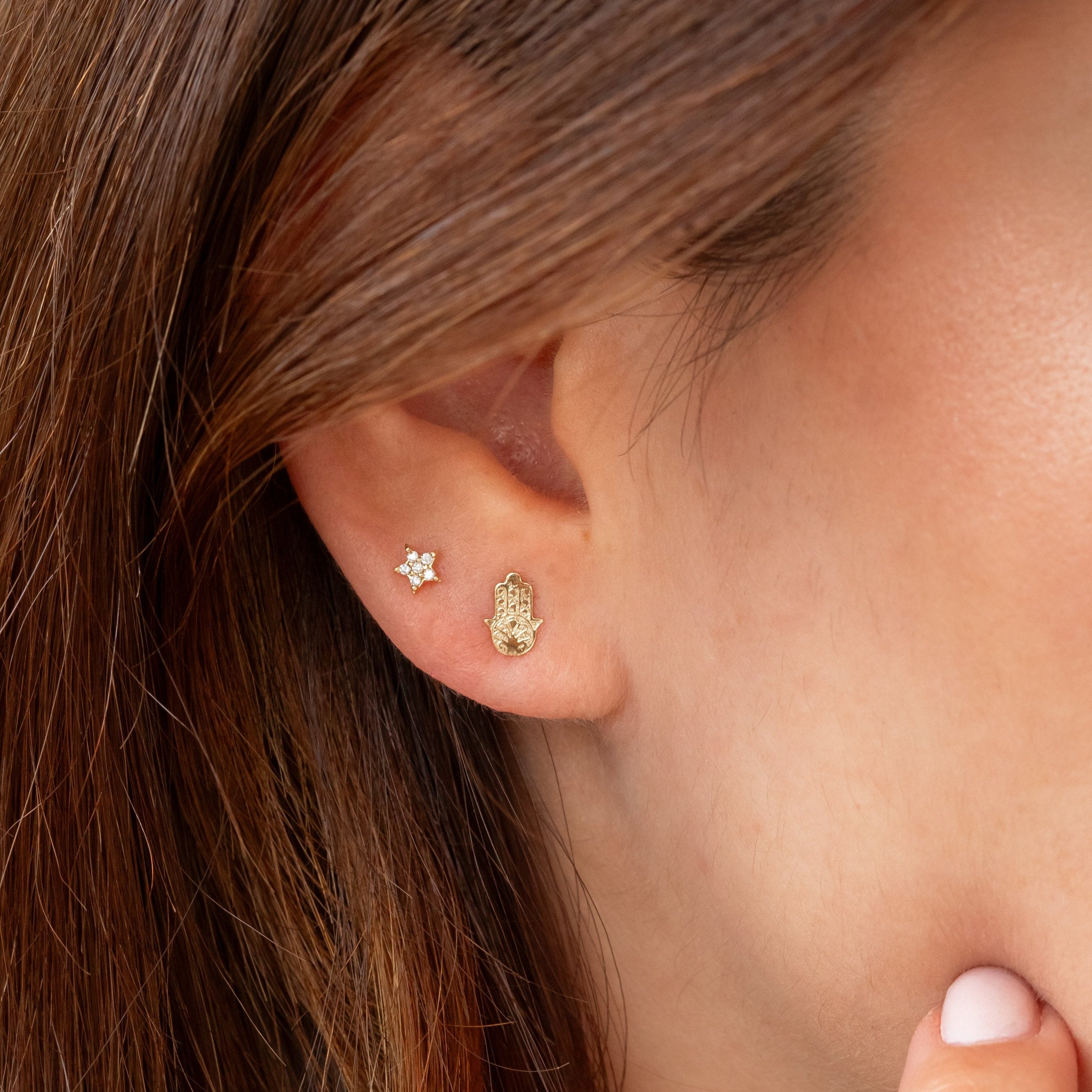 Aretes Mano de Fátima 18k