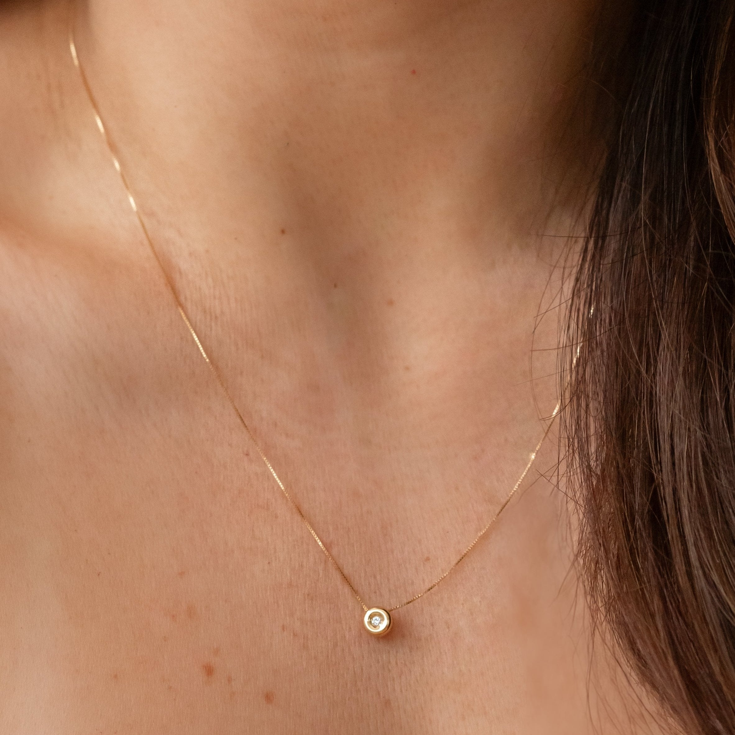 Collar Solitario Diamante 0.100 Qts
