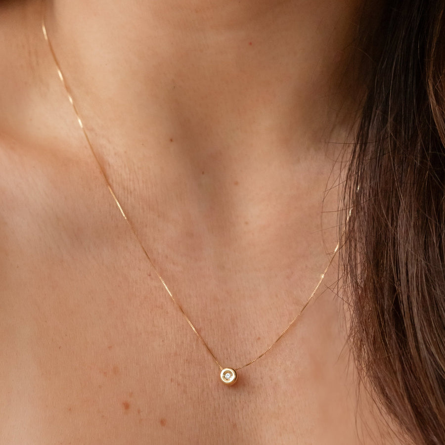 Collar Solitario Diamante 0.100 Qts
