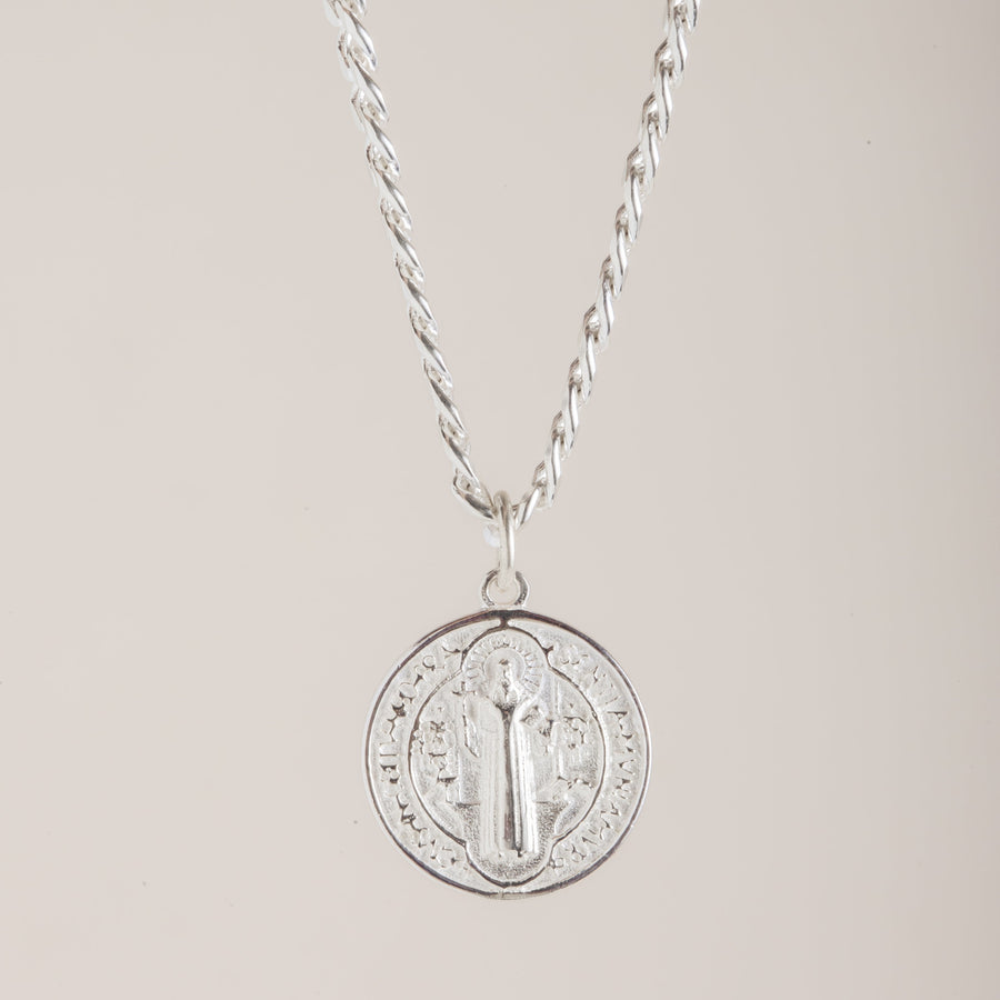 Collar San Benito para hombre
