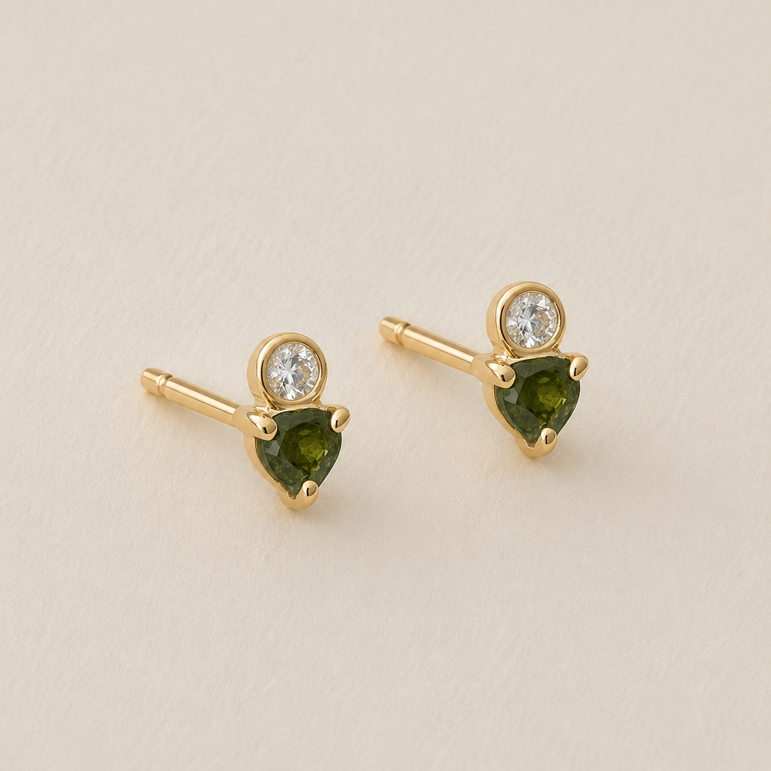 Aretes con Turmalina trilion y Zafiro