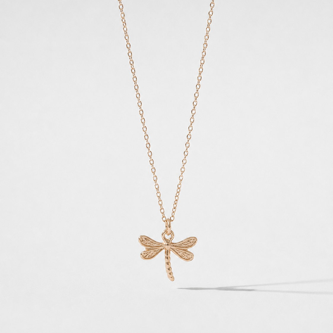 Collar Libélula gold