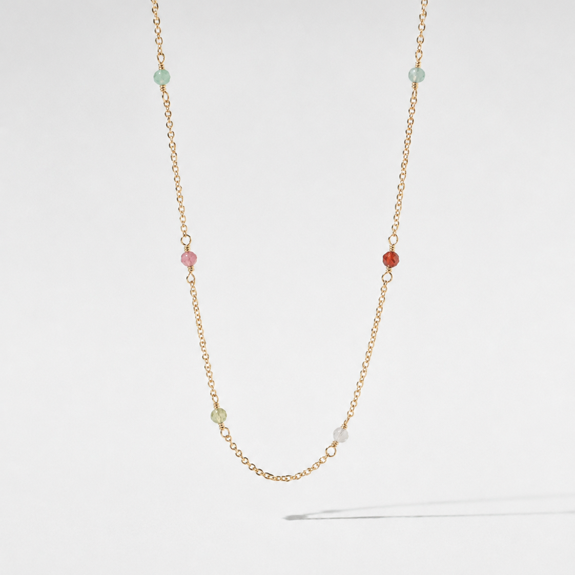 Collar Osiris Mix Gemas gold