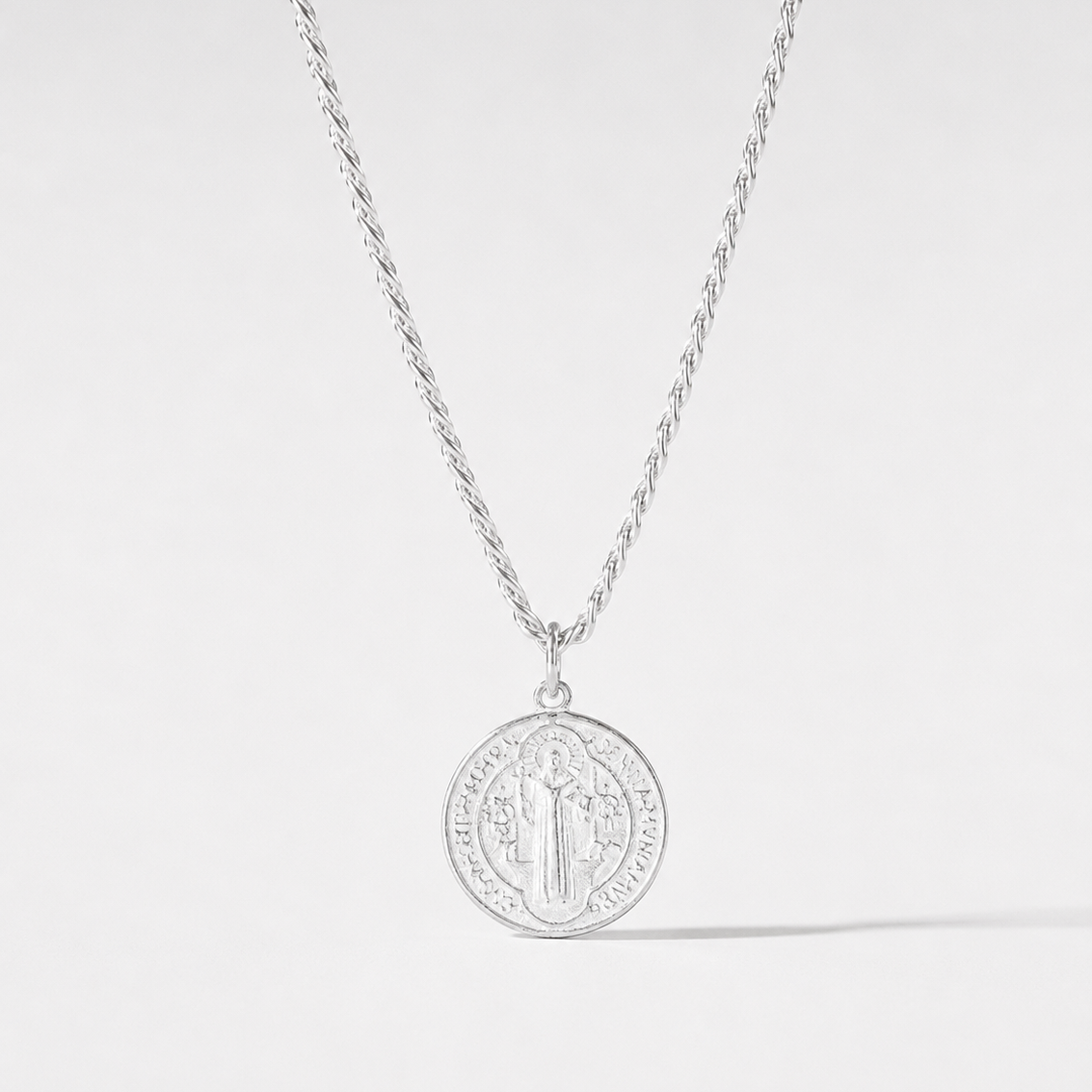 Collar San Benito para hombre