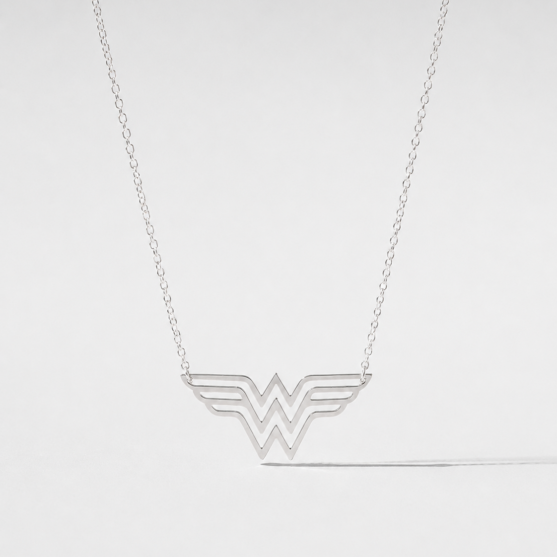 Collar Wonder Woman silver