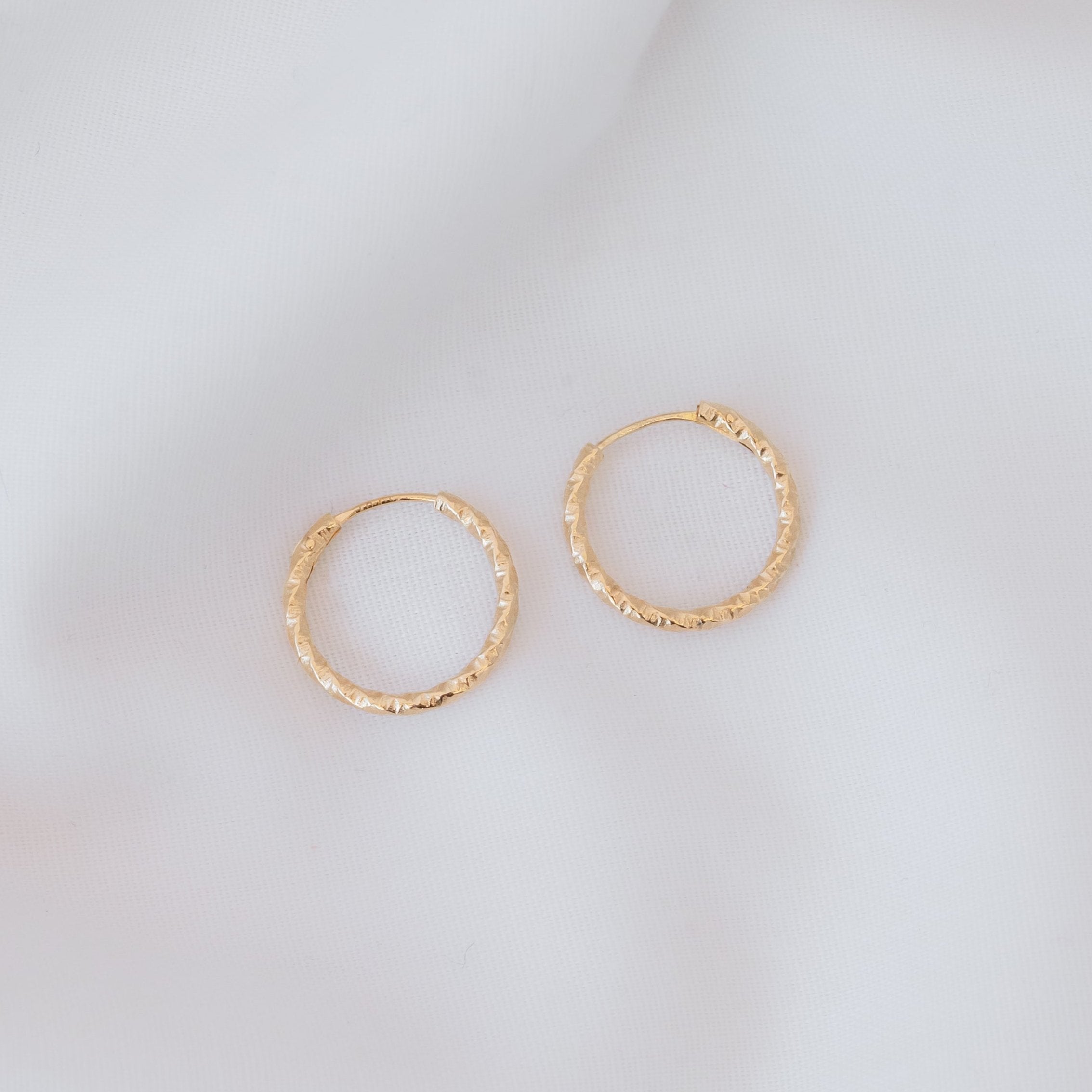 Argollas con textura