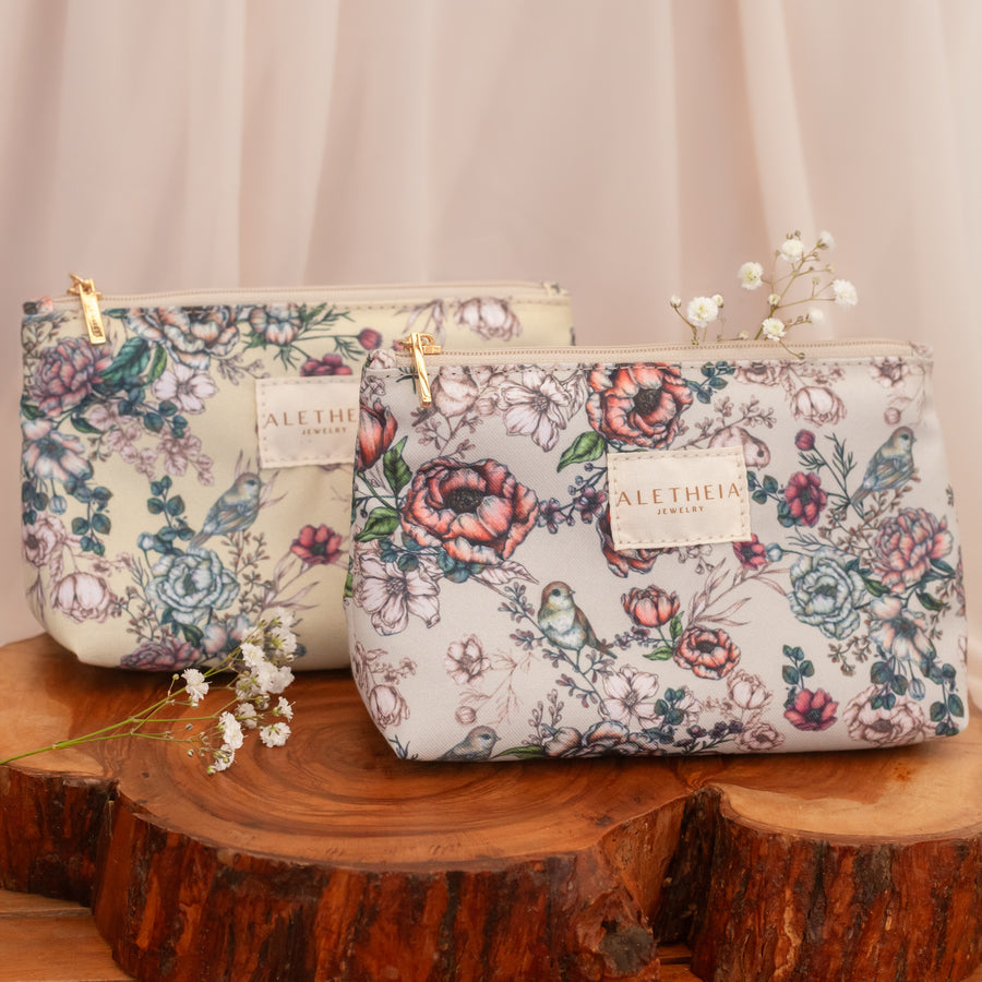 Aletheia Pouch