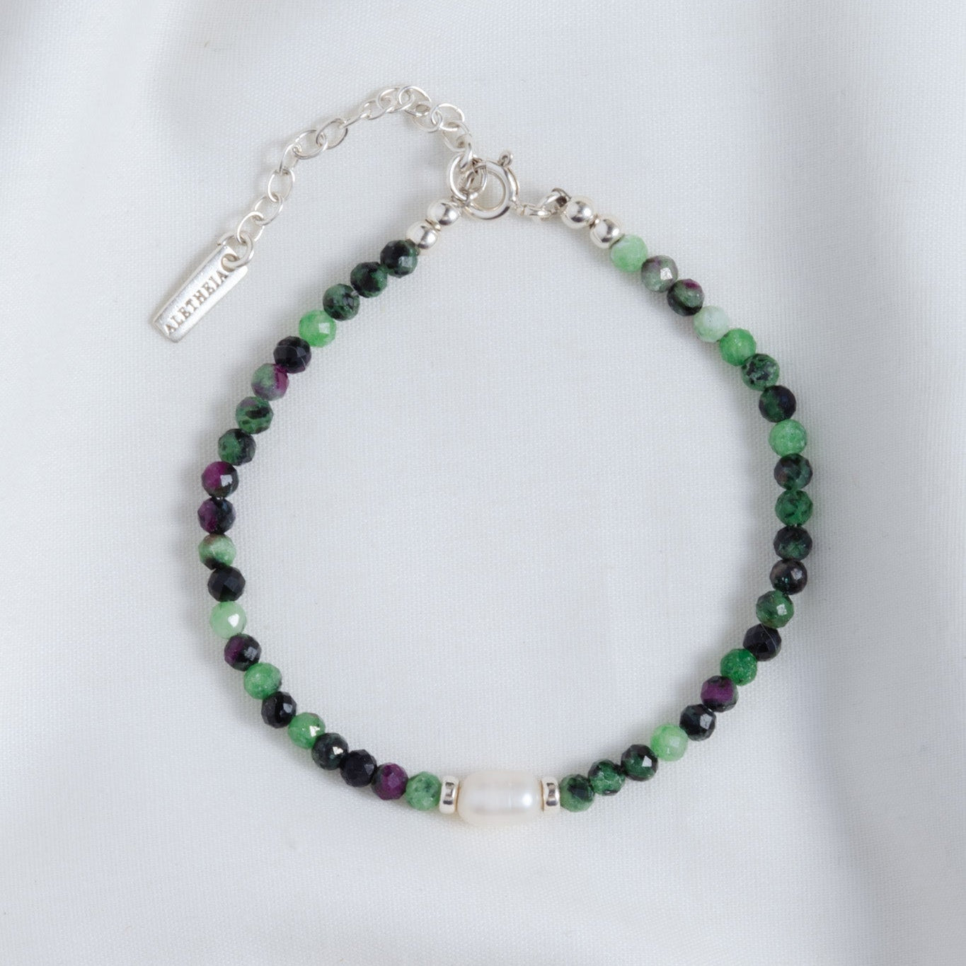 Pulsera Alessia con Zoizita y Rubi