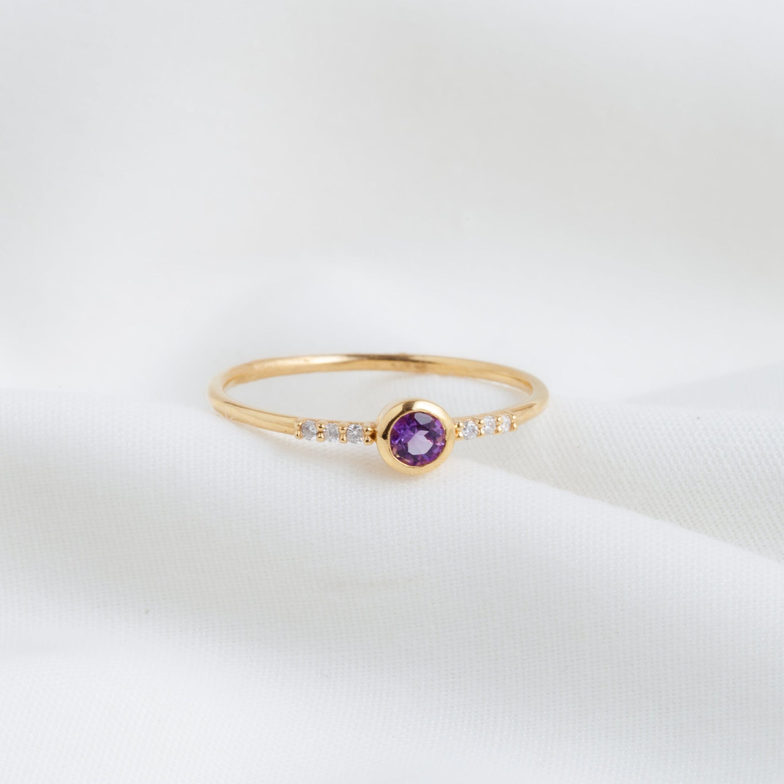 Anillo Marie con Amatista corte redondo y 6 Diamantes-thumbmail-4