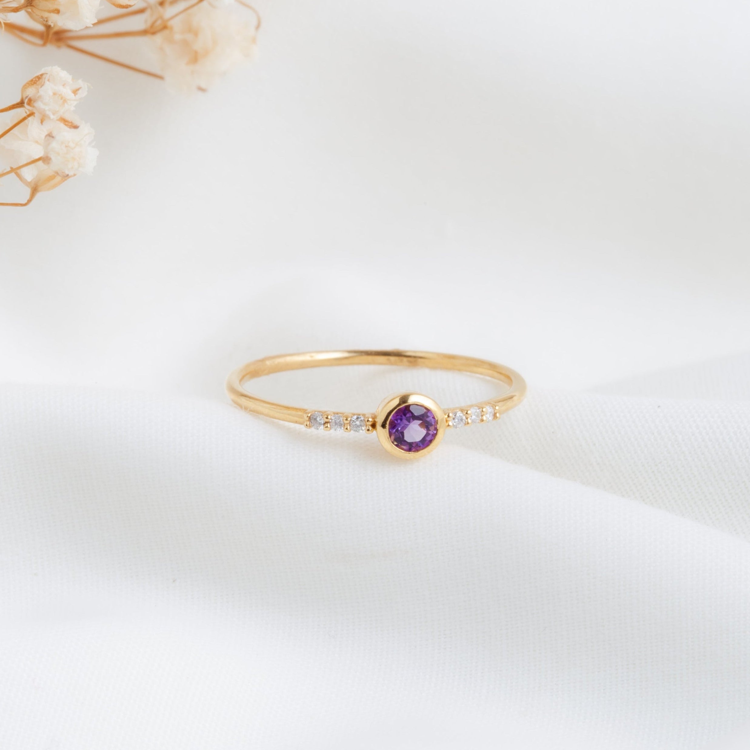 Anillo Marie con Amatista corte redondo y 6 Diamantes-thumbmail-3