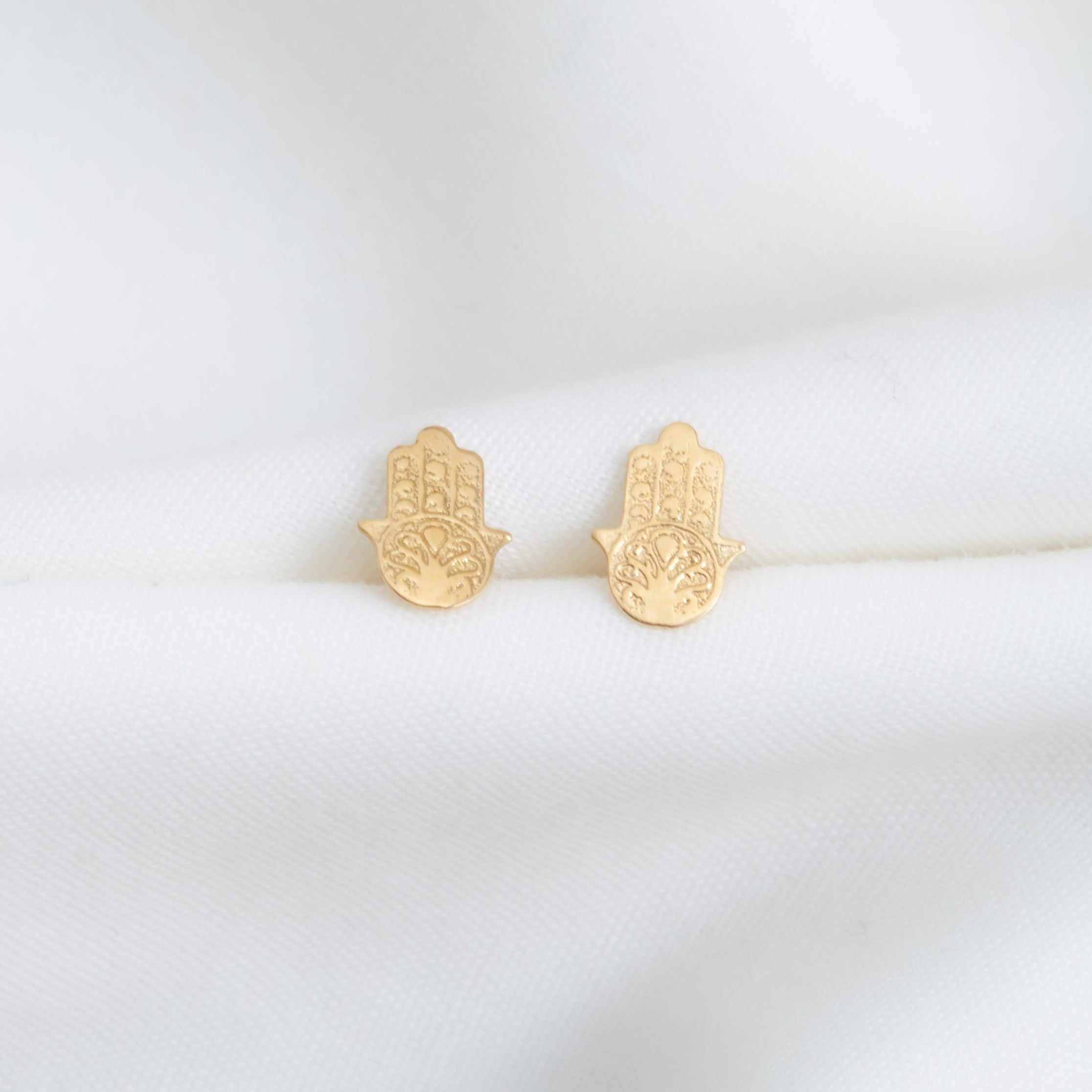 Aretes Mano de Fátima 18k