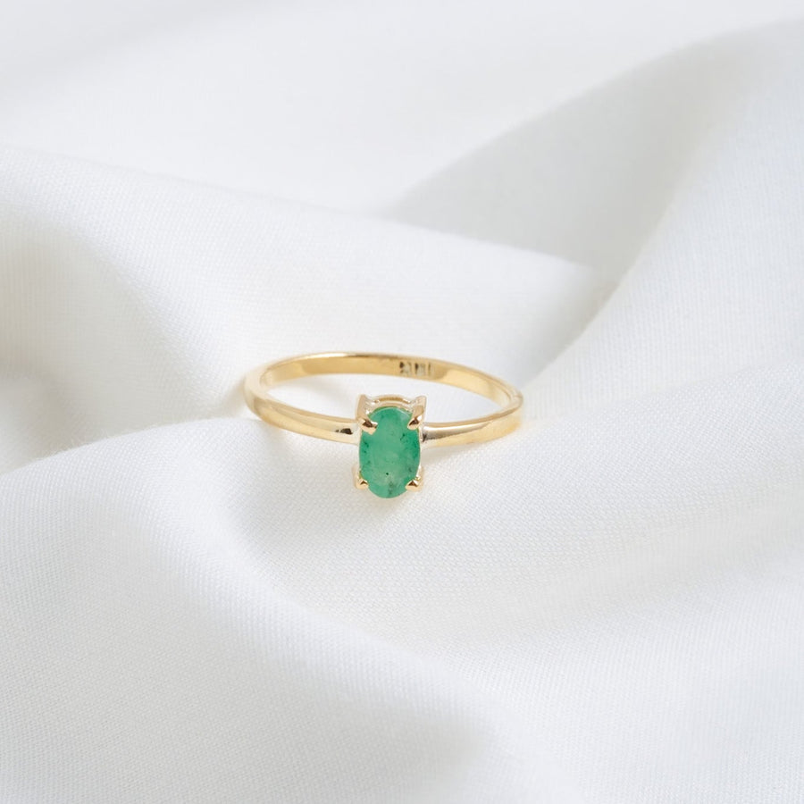 Anillo Aura con Esmeralda