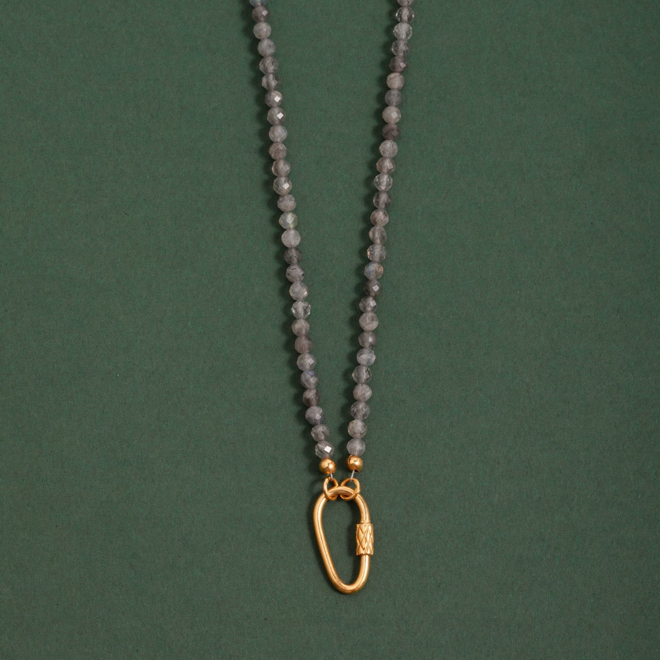 Collar Bahar con Labradorita