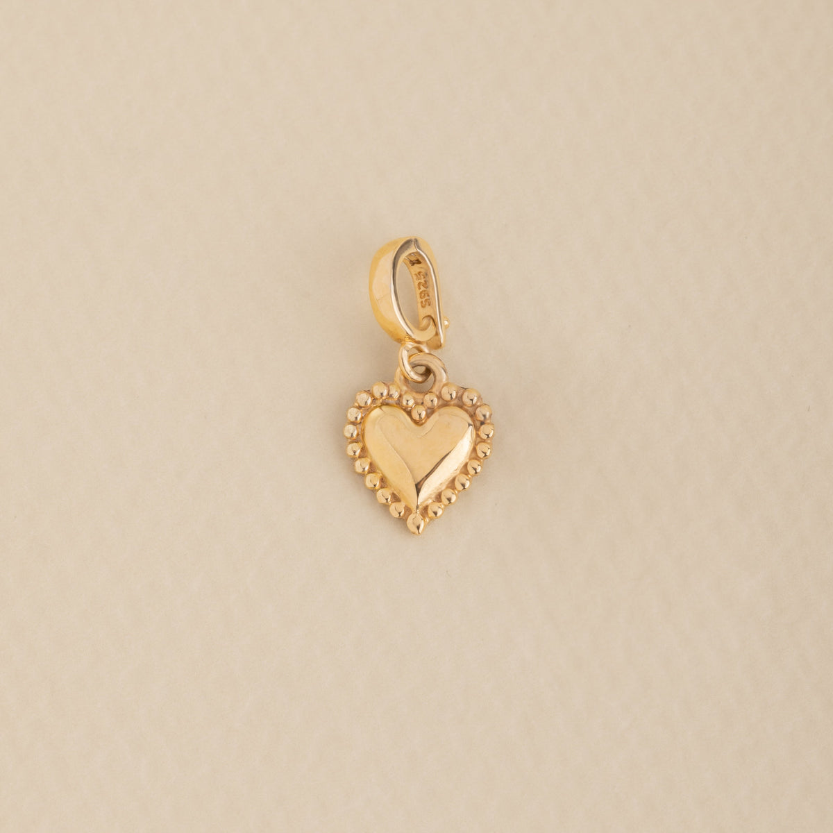 Dije Corazón Aura