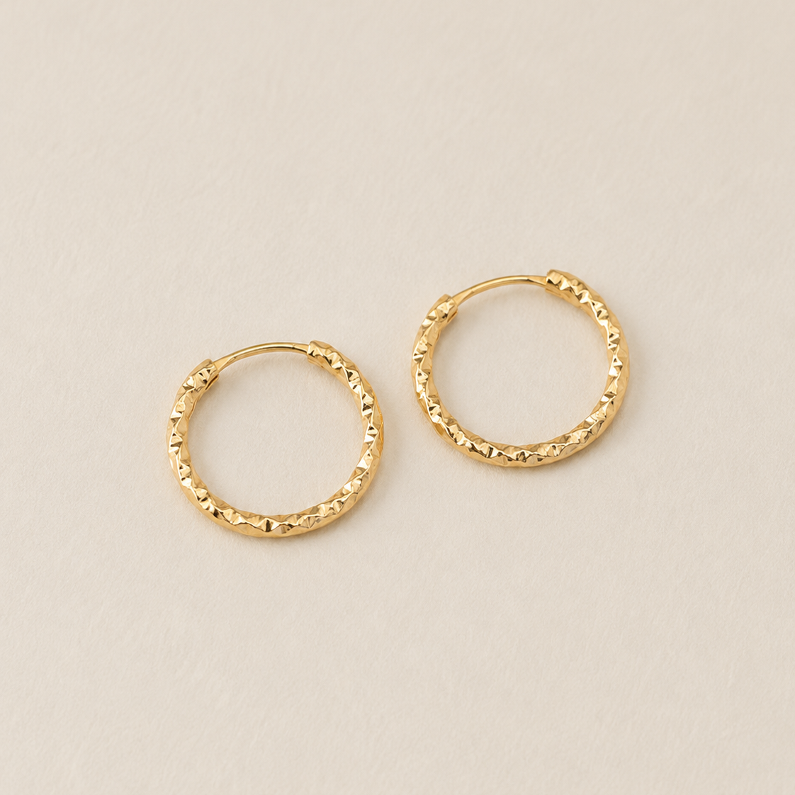 Argollas con textura