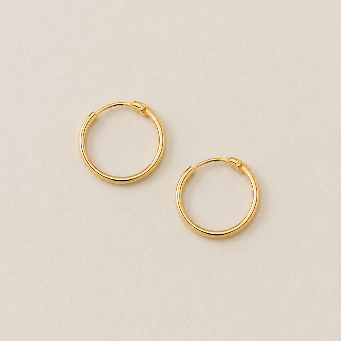 Argollas lisas delgadas 10mm
