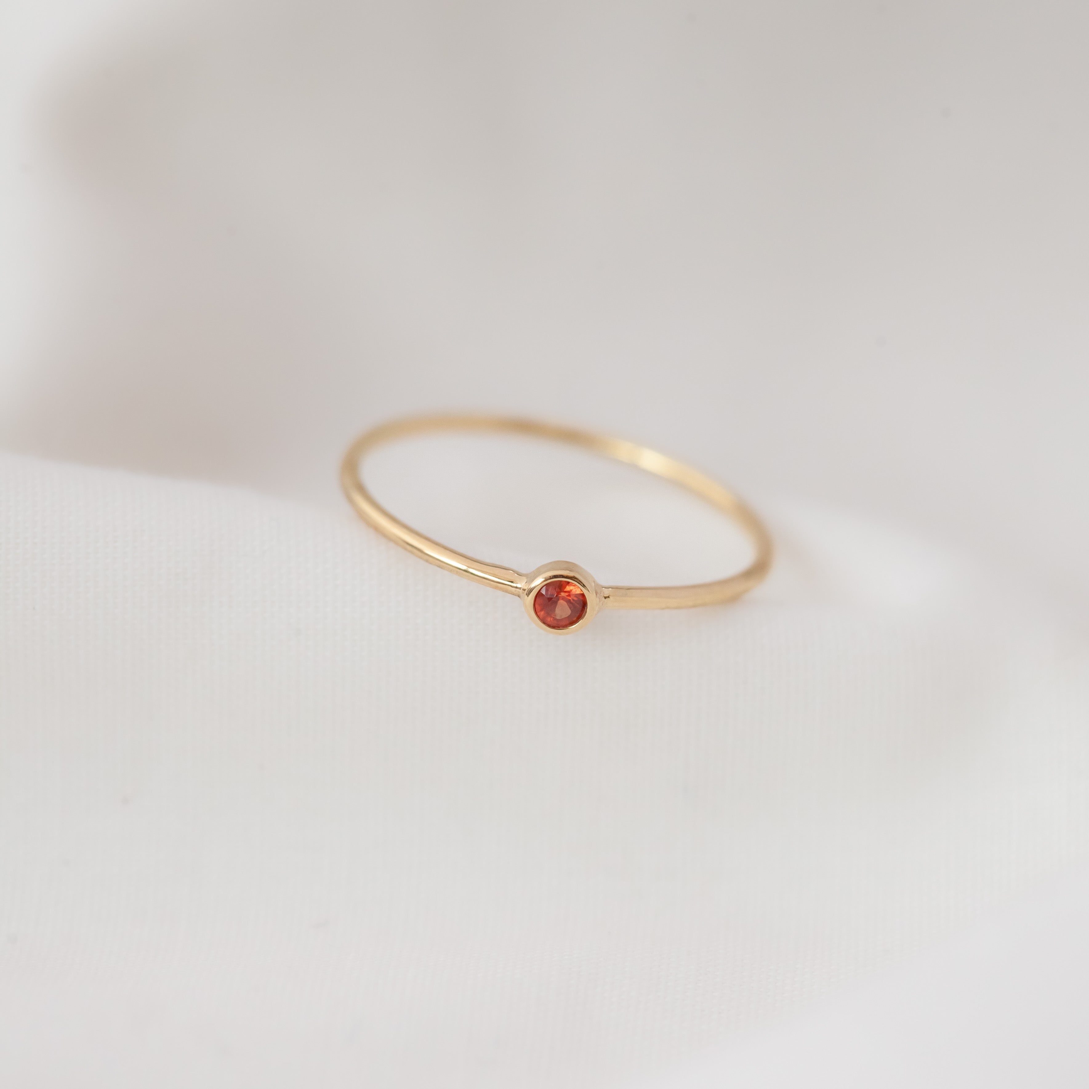 Anillo Ava