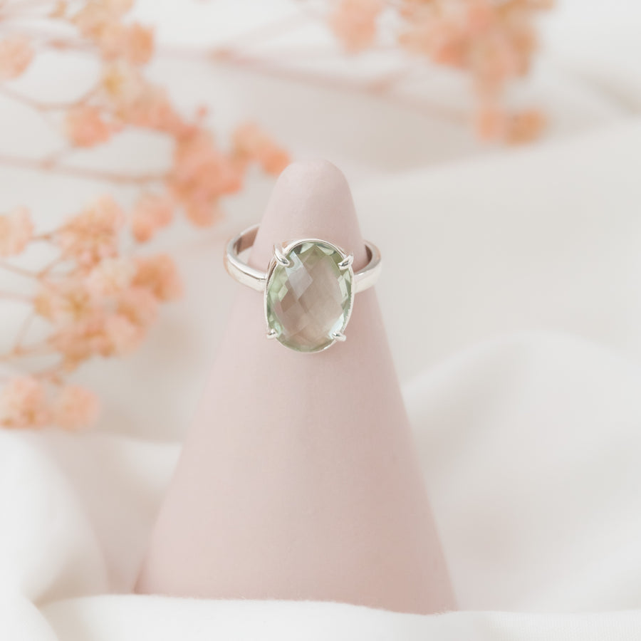 Anillo Artemisa  Prasiolita regulable