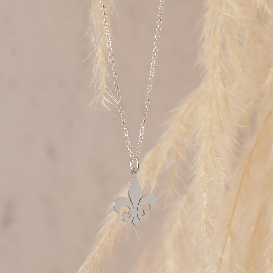 Collar Flor de Lis silver