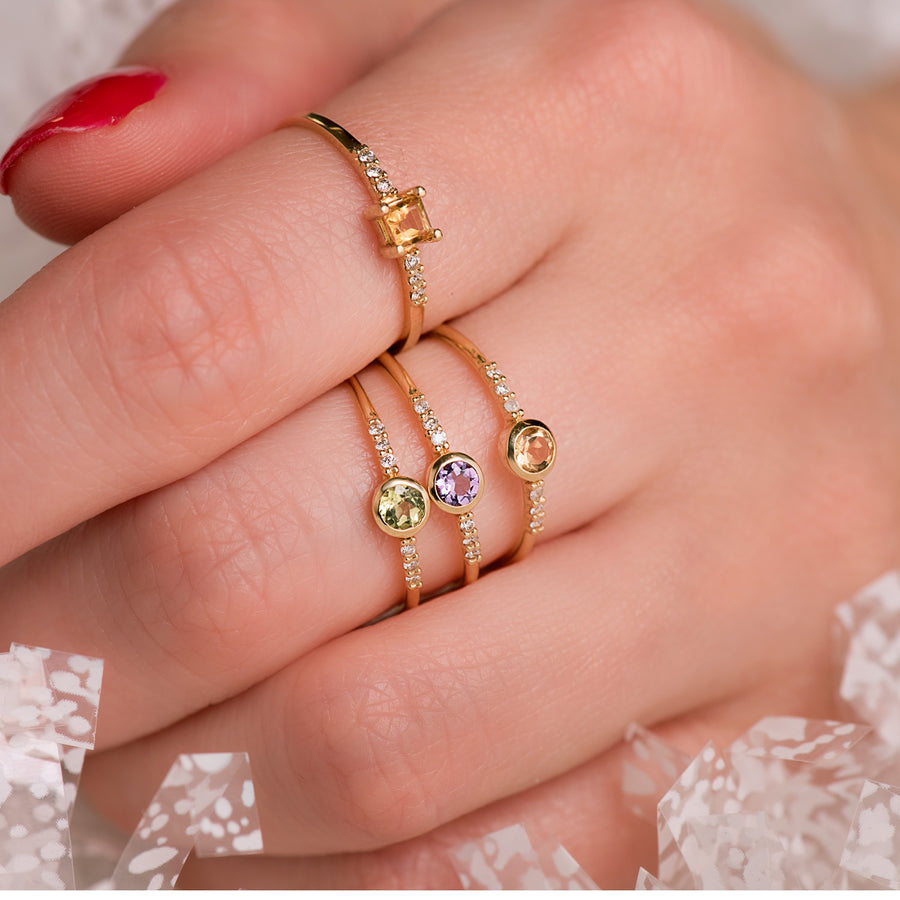Anillo Marie con Peridoto corte redondo y Diamantes