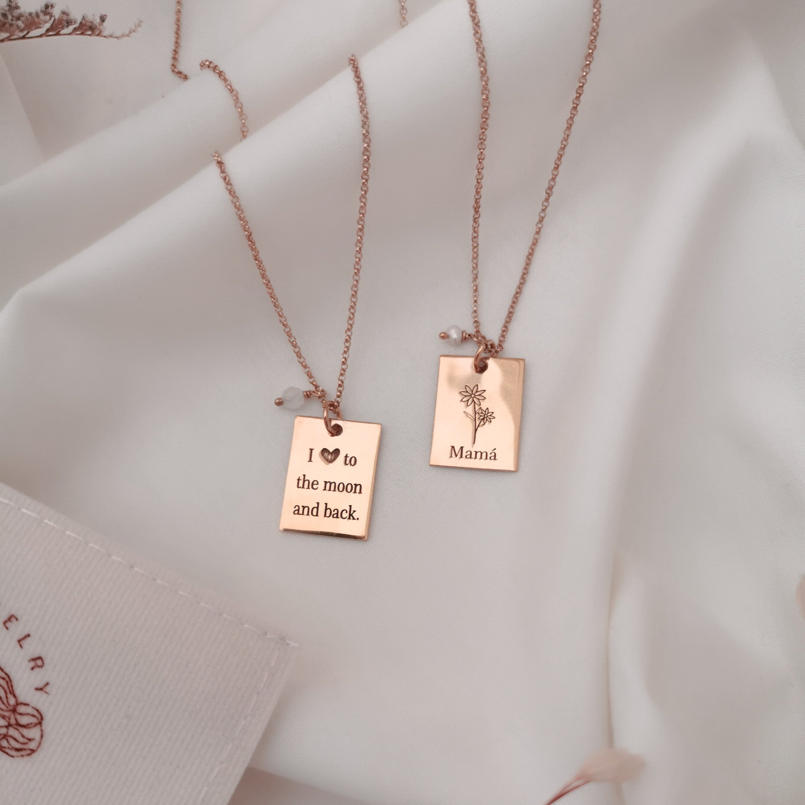 Collar I love you to the moon and back