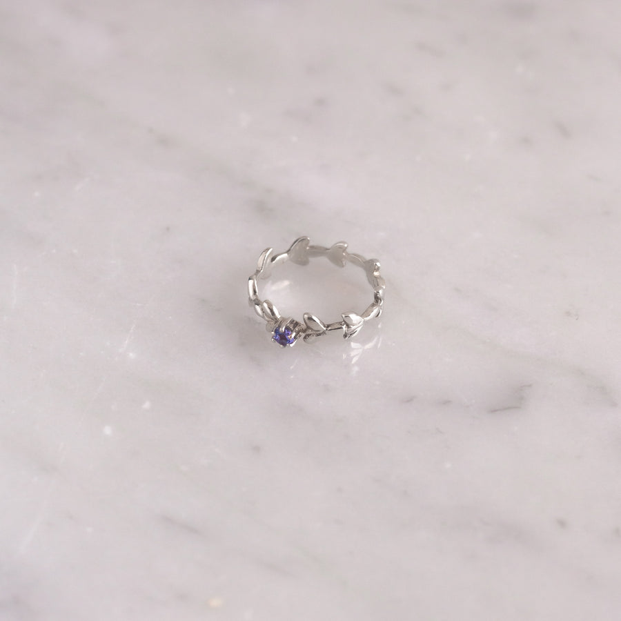 Anillo Aletheia con piedra Tanzanita silver