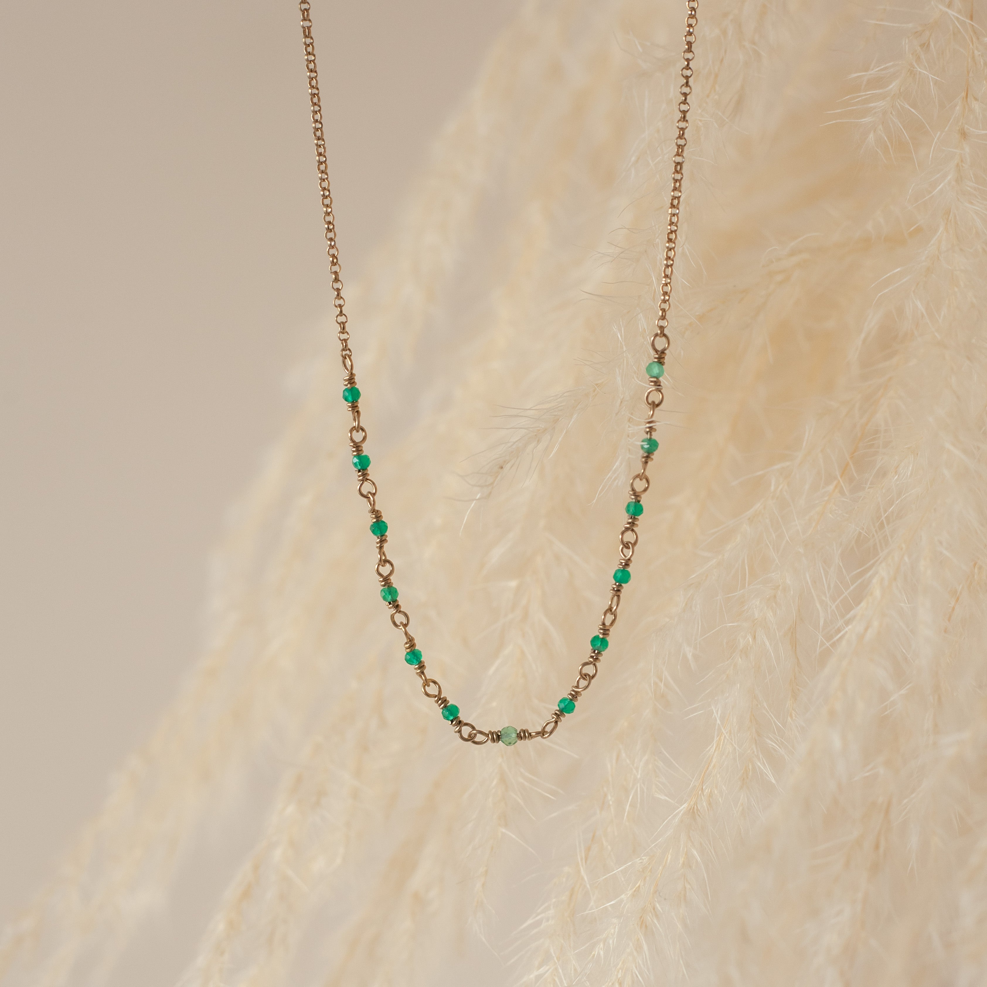 Collar Simona gold