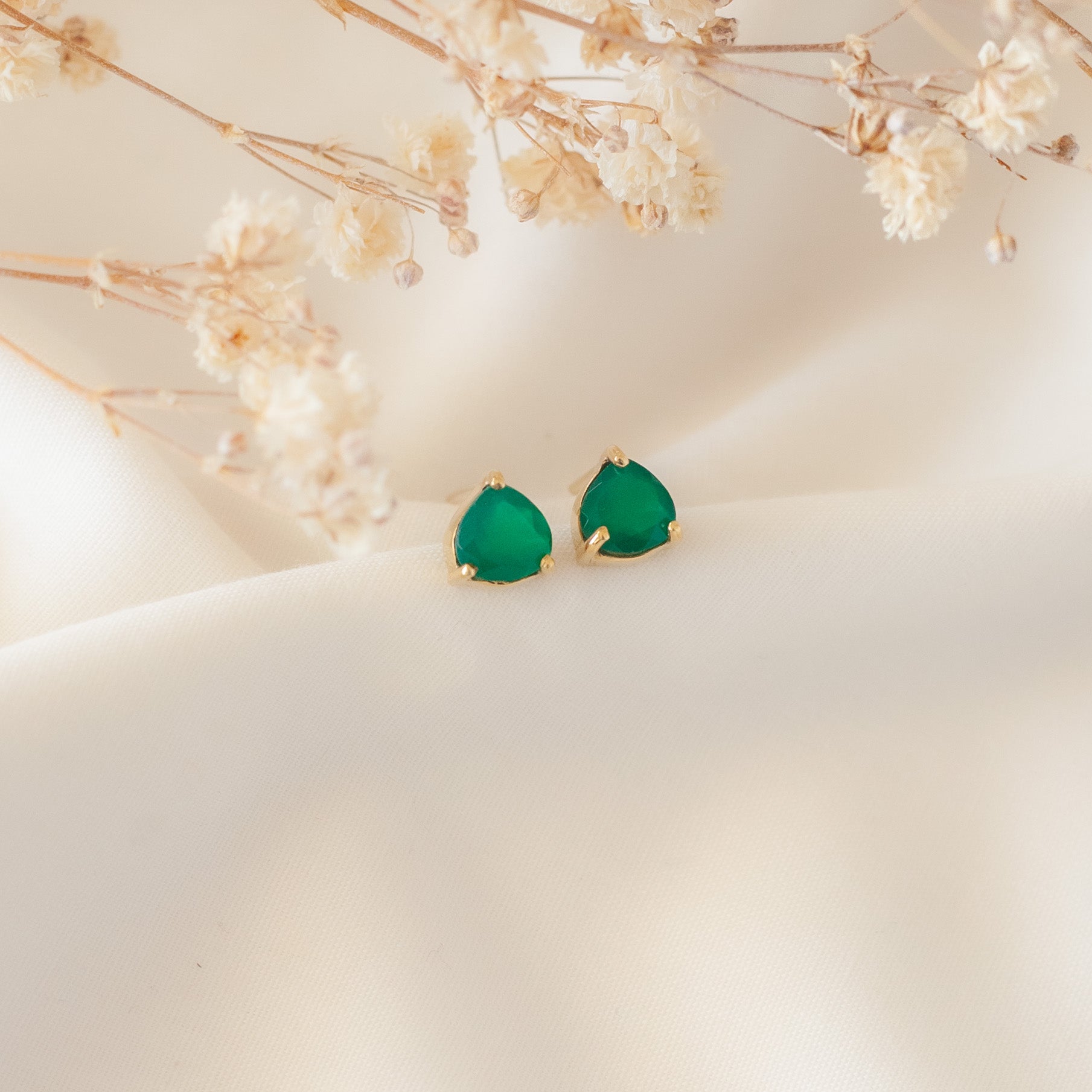 Aretes Letizia Ónix verde gold