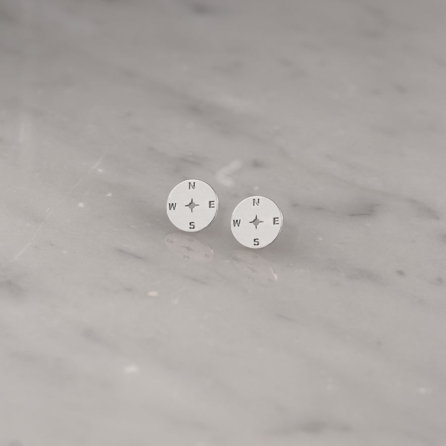 Aretes Puntos Cardinales