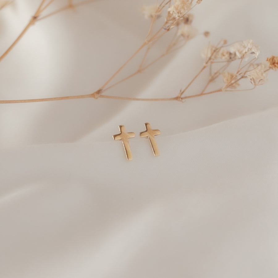 Aretes Cruz