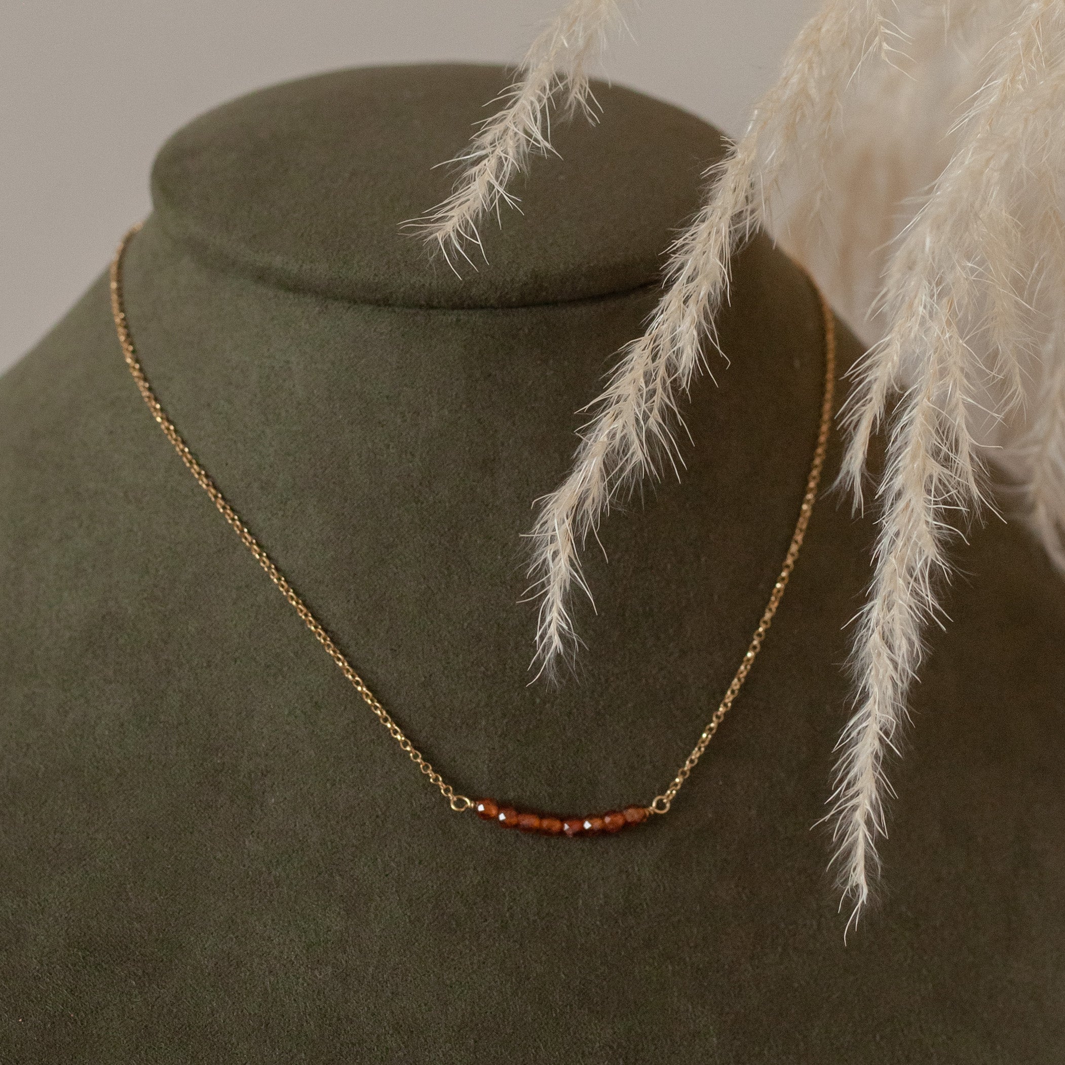 Collar Tania Granate naranja gold
