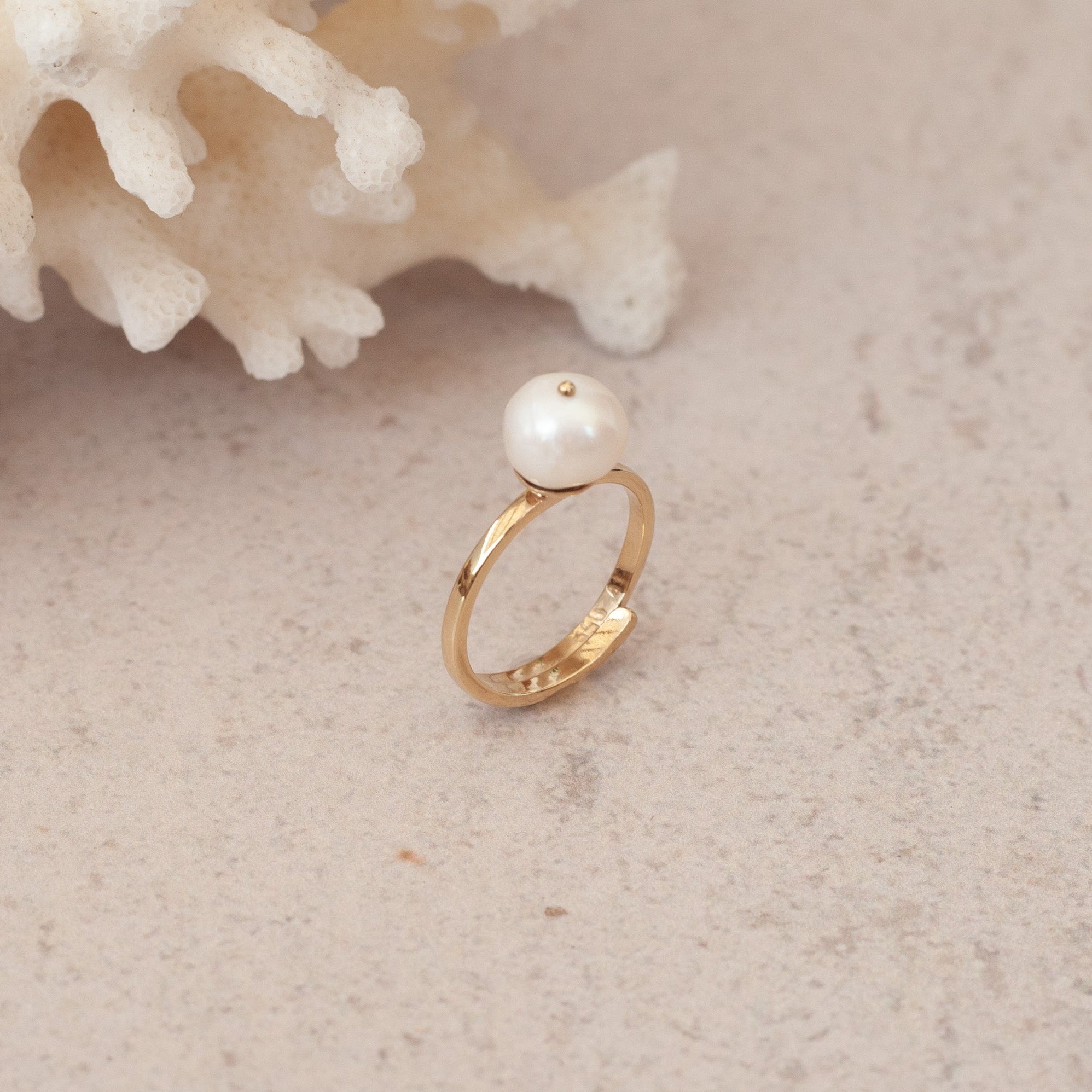 Anillo Amaia regulable con Perlas gold