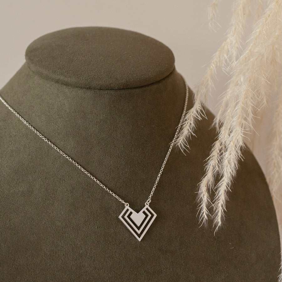Collar Corazón Geométrico silver