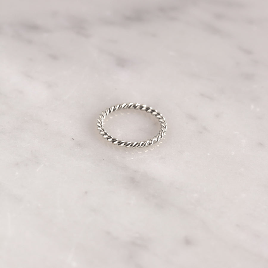 Anillo Twist entorchado silver