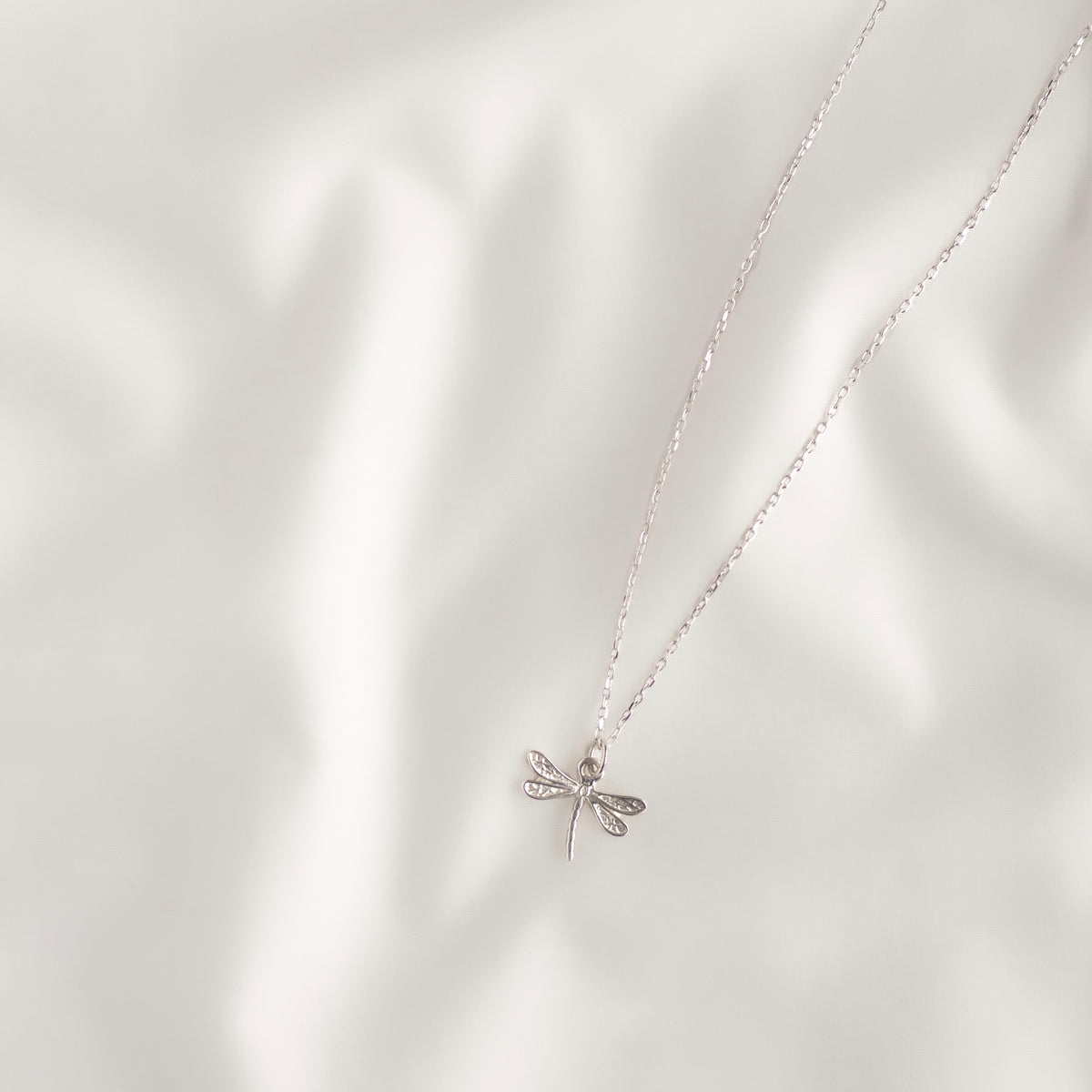 Collar Libélula silver