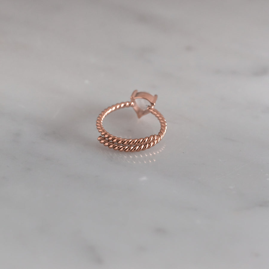 Anillo Letizia Piedra Luna rose gold