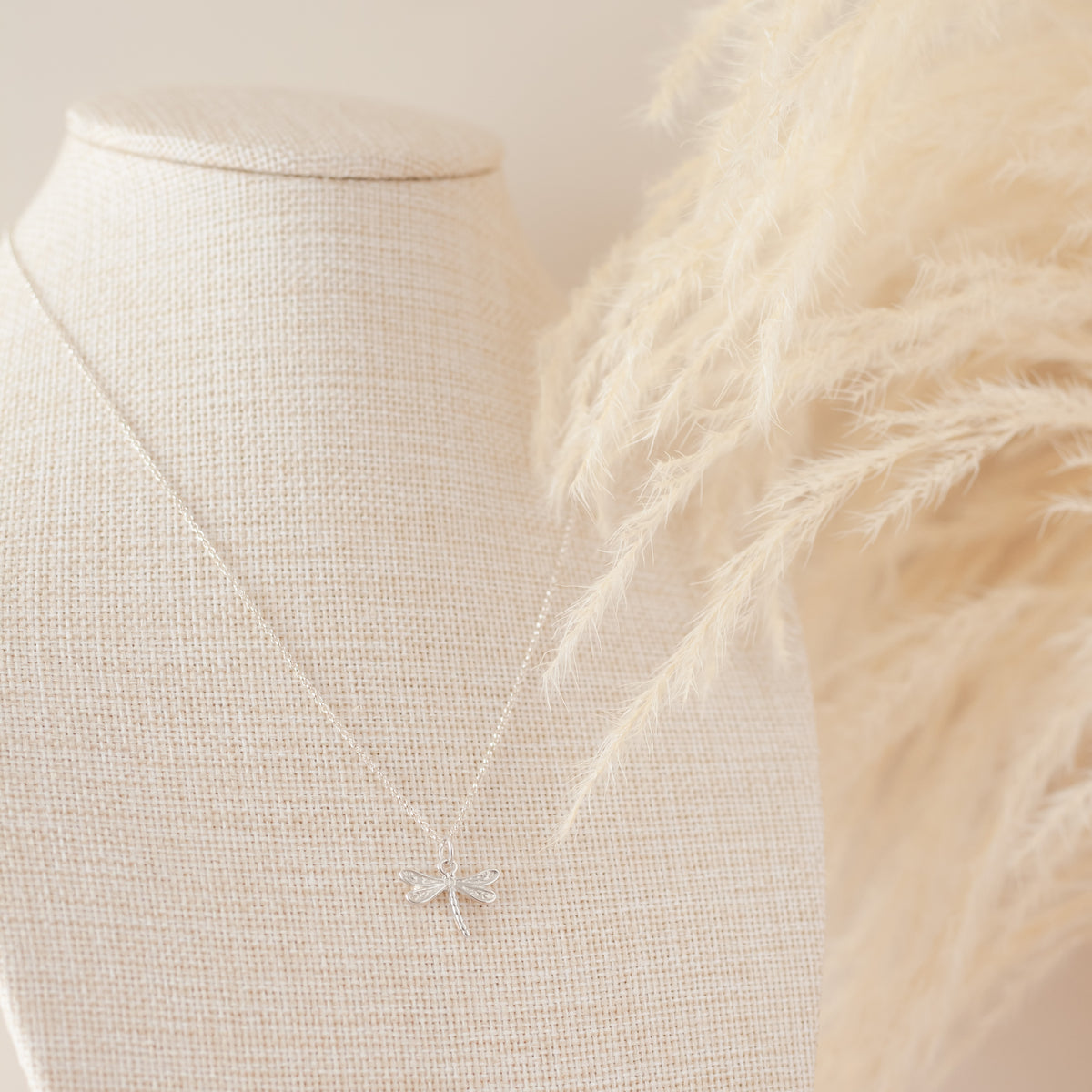 Collar Libélula silver