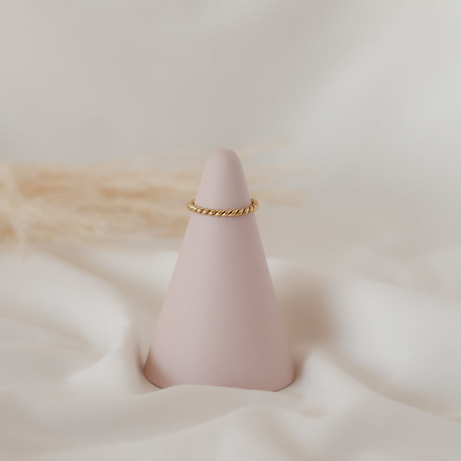 Anillo Twist entorchado gold