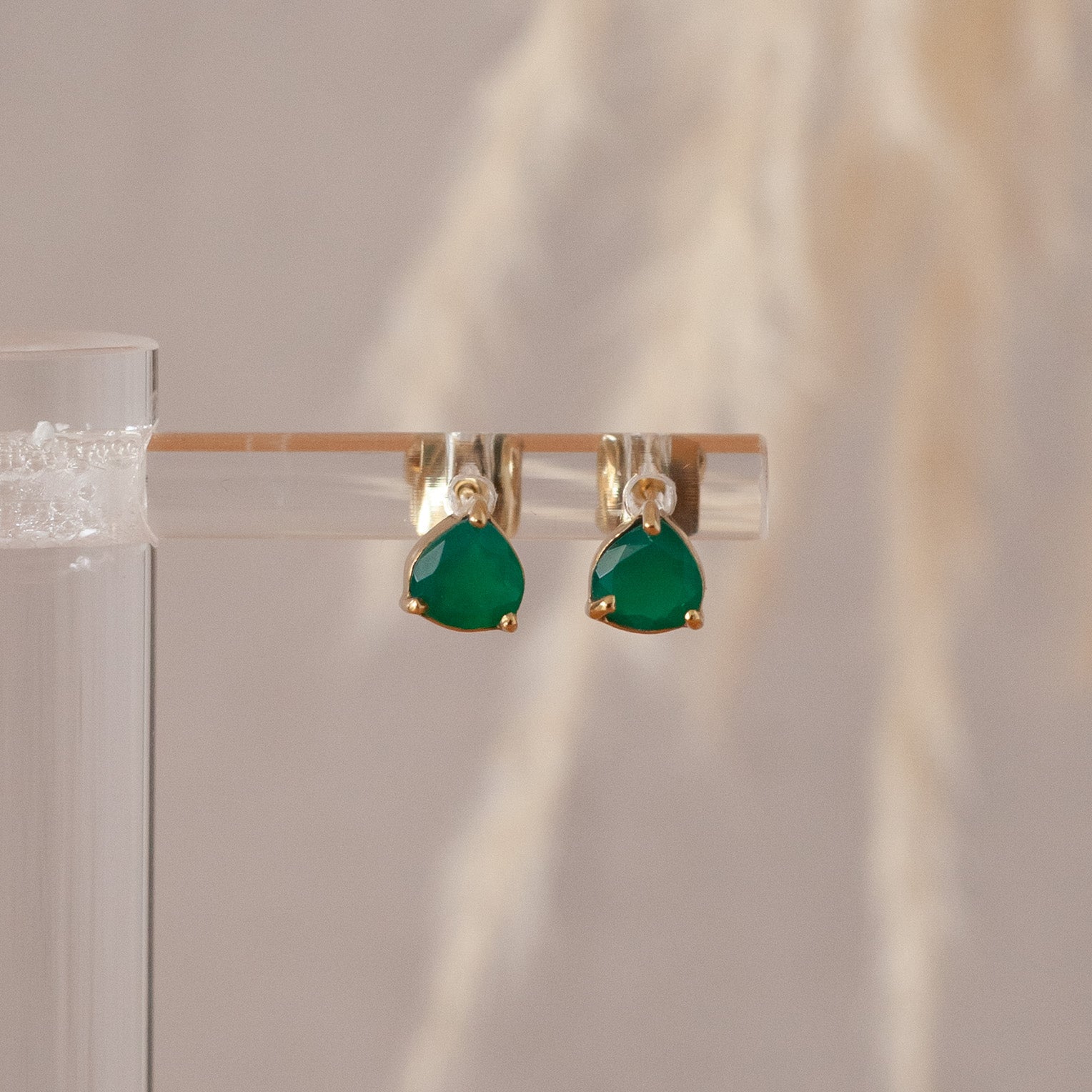 Aretes Letizia Ónix verde gold
