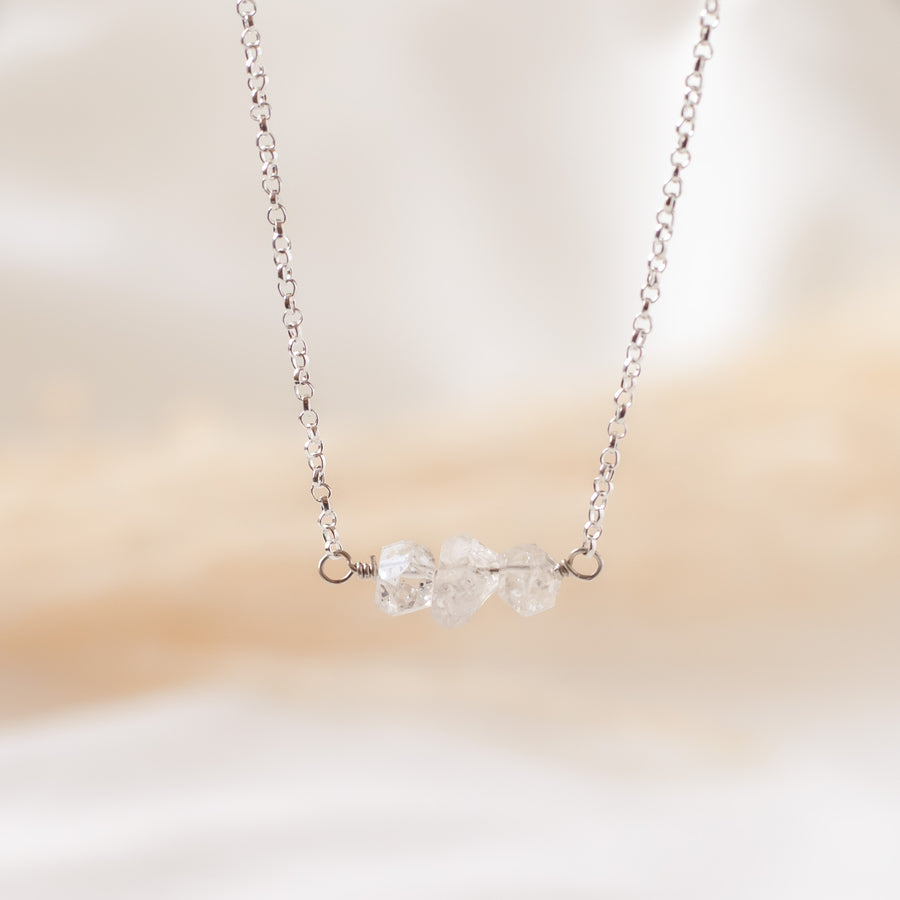 Collar Tania con Cuarzo Herkimer