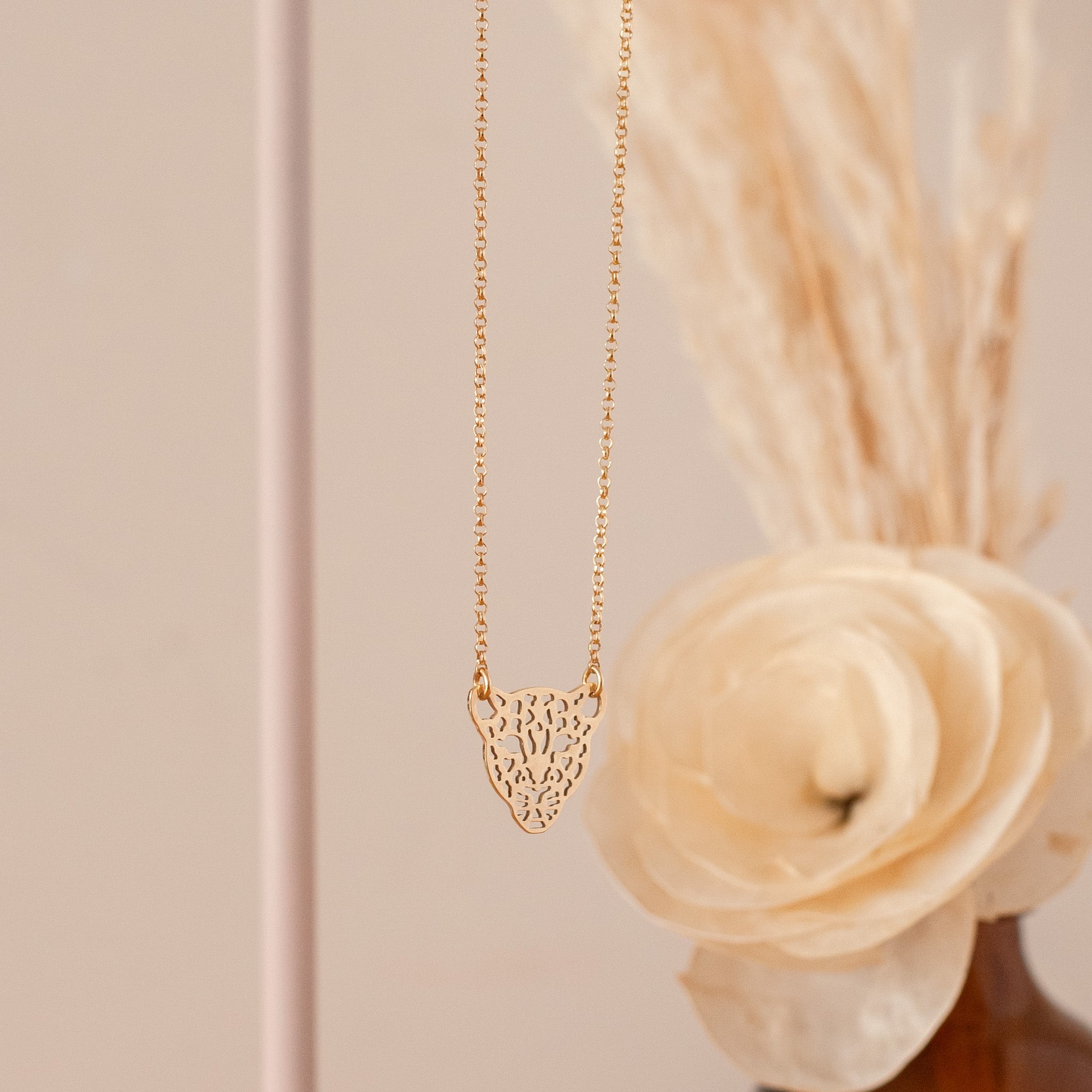 Collar Leopardo gold