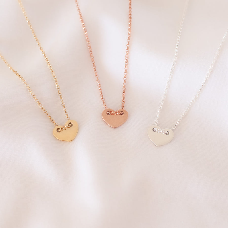 Collar Corazón botón
