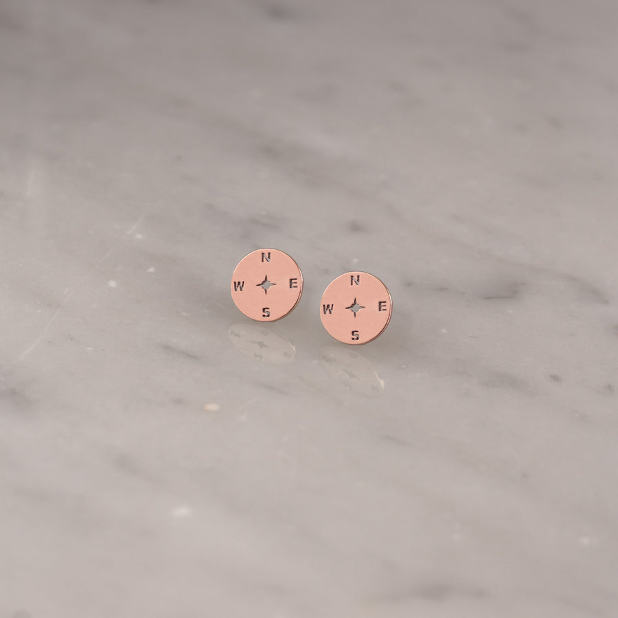Aretes Puntos Cardinales